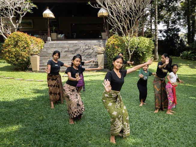 4 giorni di ritiro di lusso nella foresta pluviale tropicale, yoga e benessere a Bali