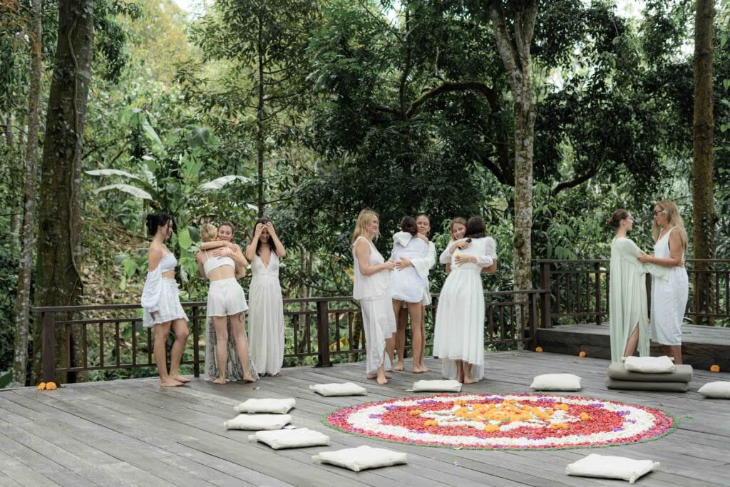 7 giorni di risveglio spirituale, ritiro di lusso di yoga e benessere a Bali