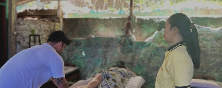 8 giorni di formazione sul massaggio balinese a Bali