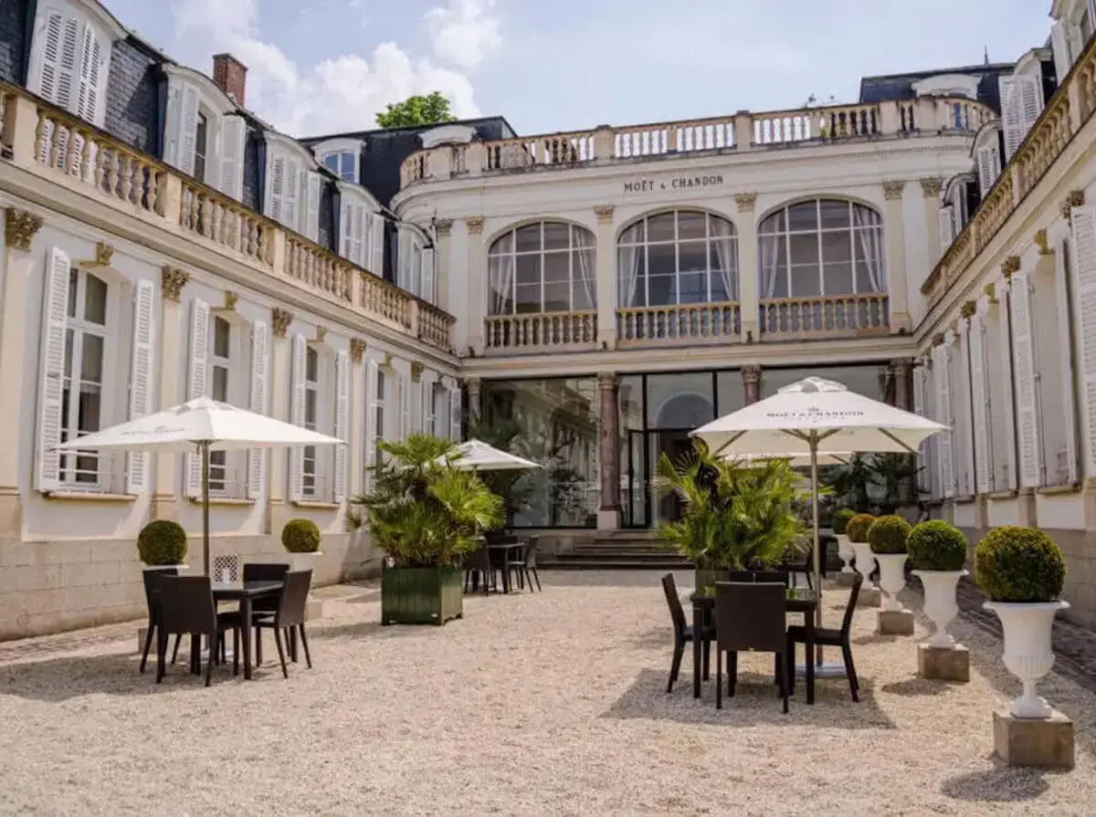 Champagne & Soul: Ritiro di Yoga per Donne + Champagne (Reims, Francia)