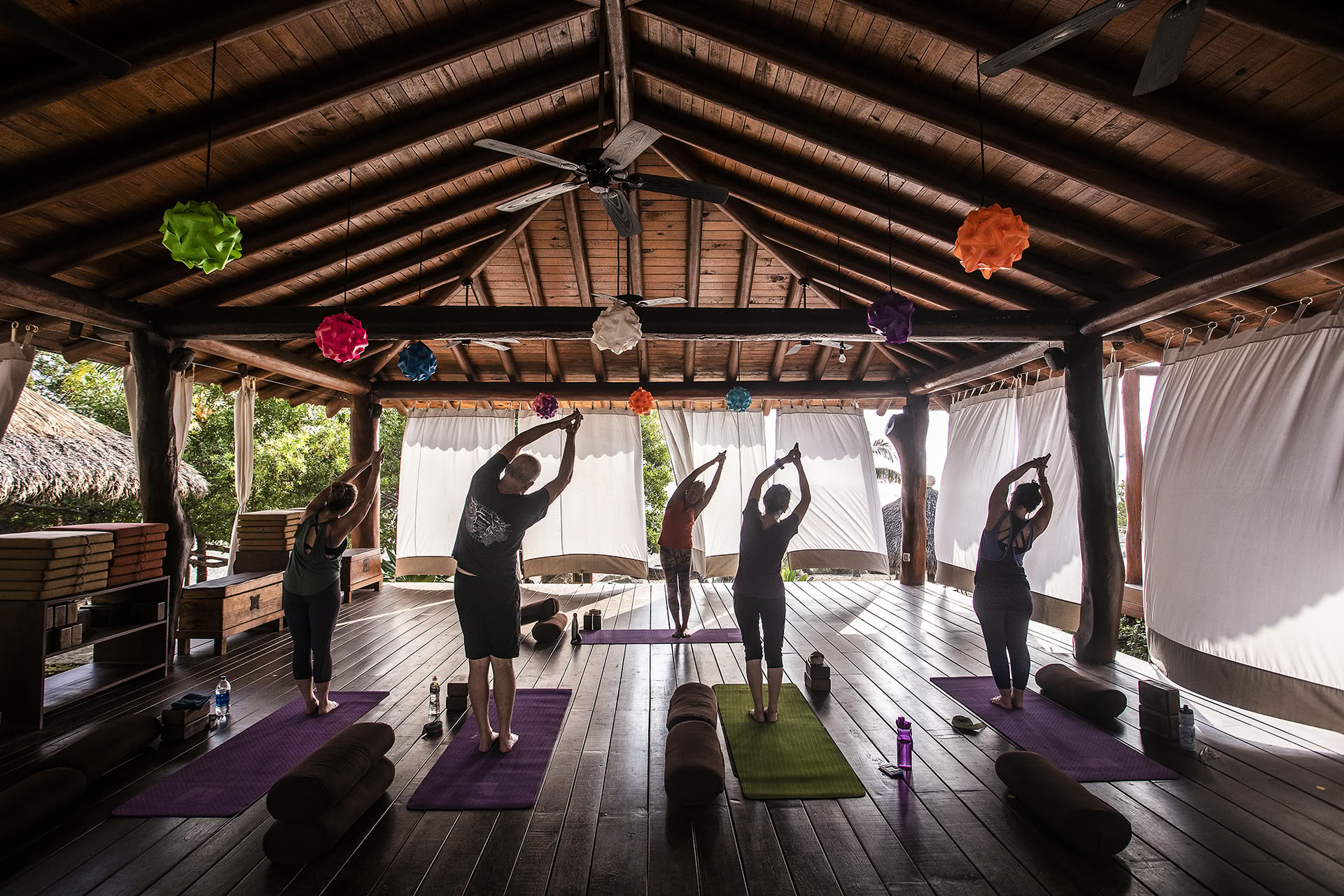 Salt Flow: Un ritiro di yoga sulla spiaggia a Playa Troncones, Messico
