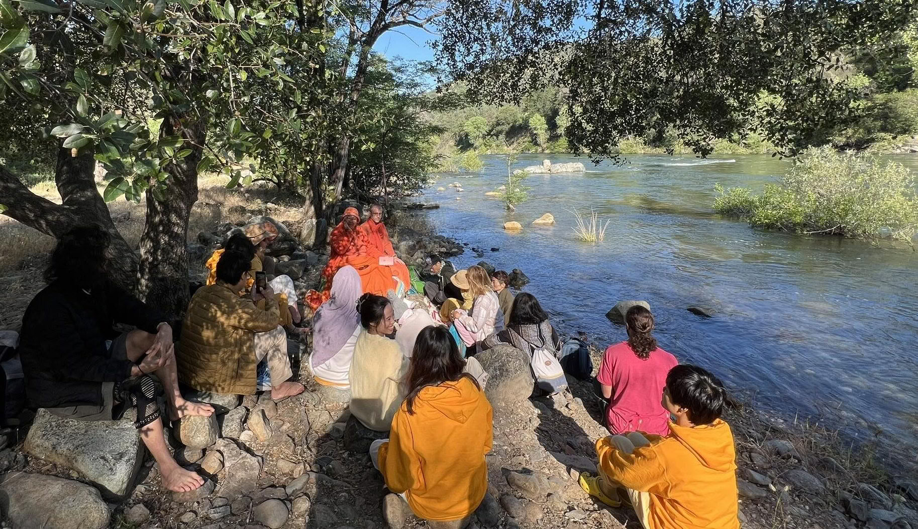 Ashram Sacred Tour – Introduzione allo Yoga Sivananda
