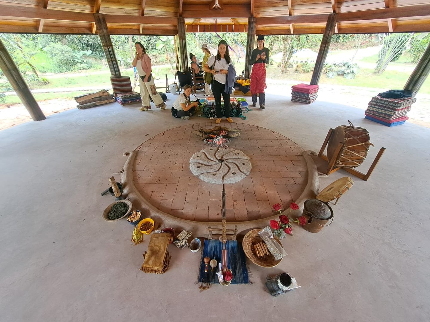 Cerimonia di Ayahuasca alla luce del giorno presso Hayulima Natural Reserve