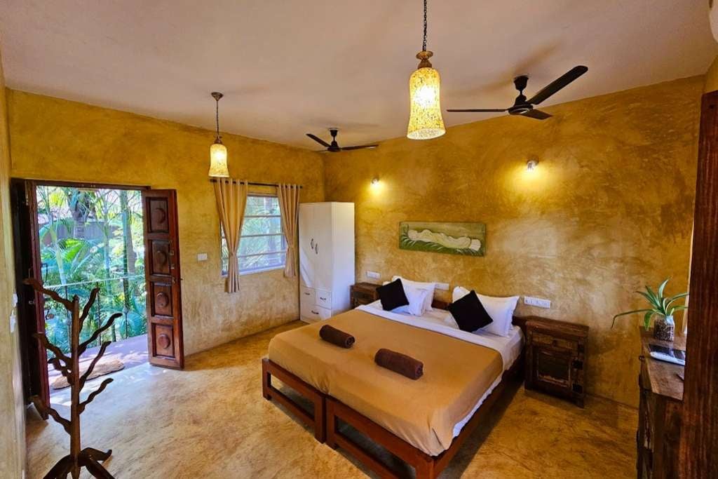 Fire and Nectar Yoga Ritiro in Goa, India