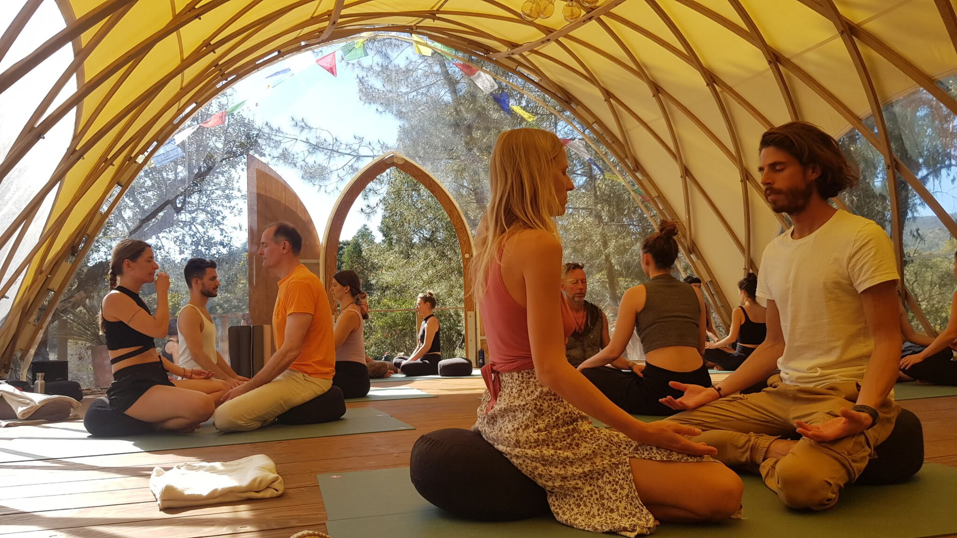 200 Ore di Formazione Insegnanti di Yoga Portogallo