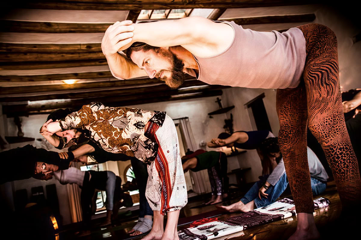 200 Ore di Formazione Insegnanti di Yoga Portogallo