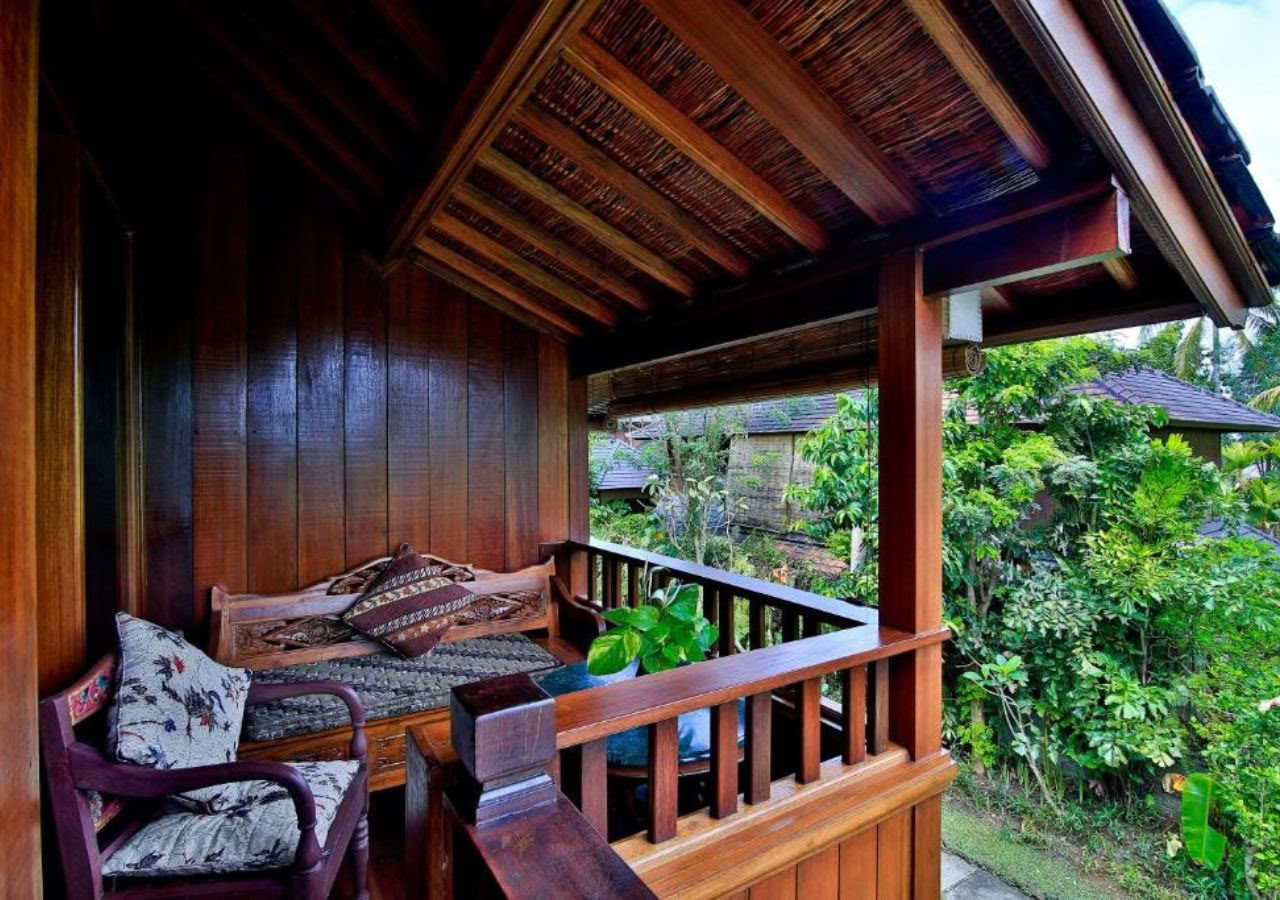 Bali Immersione Yoga 100 ore