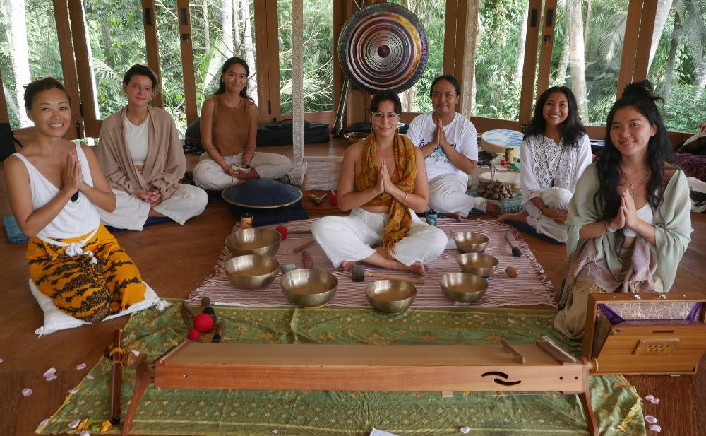 Formazione di Operatore del Suono a Bali