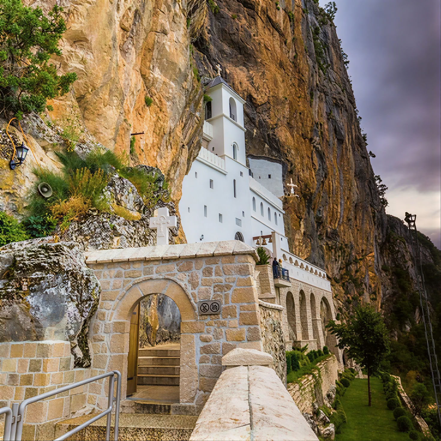 Tour del Grande Monastero del Montenegro