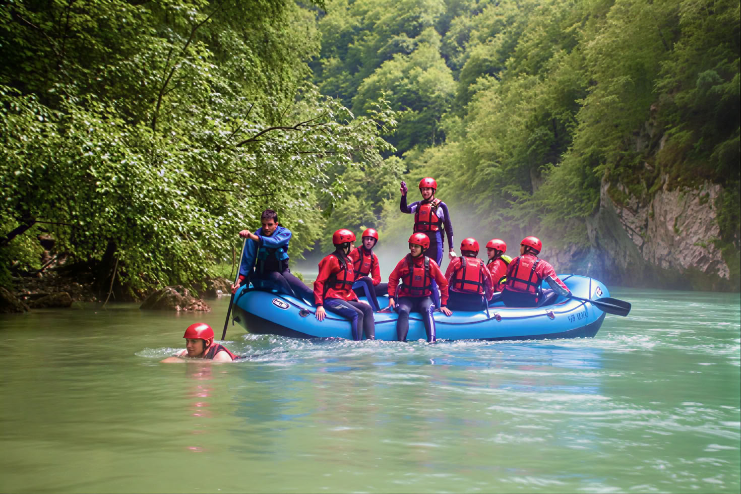Tara Tour di rafting di due giorni
