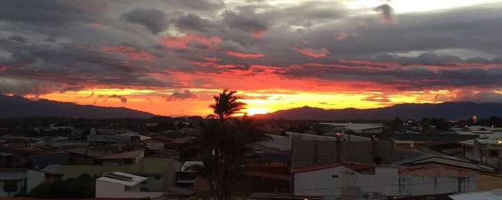 Tiquicia Viewpoint, Tour Culturale e Cena