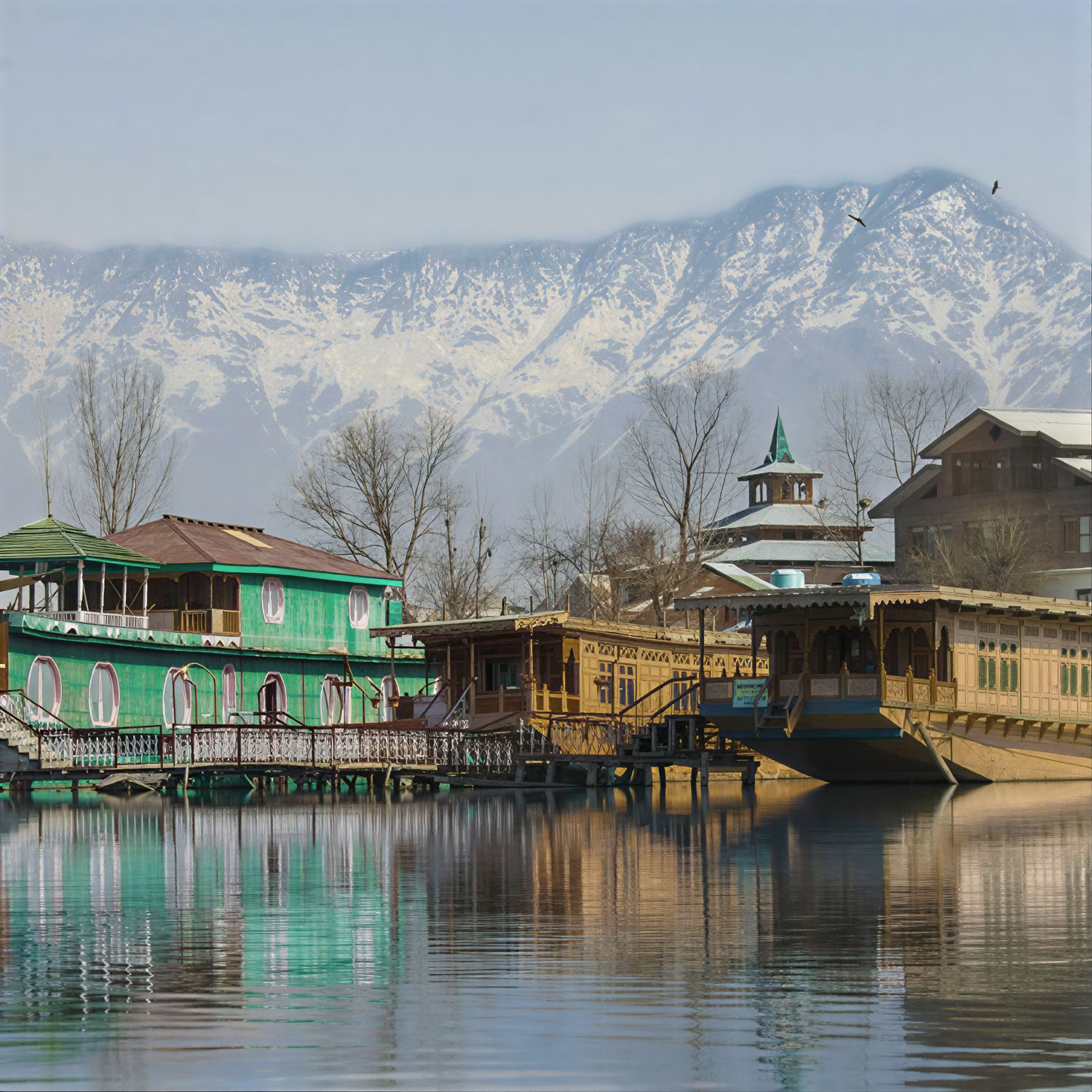 Classic Kashmir Escape: Houseboat, Prati & Paesaggi Glaciali