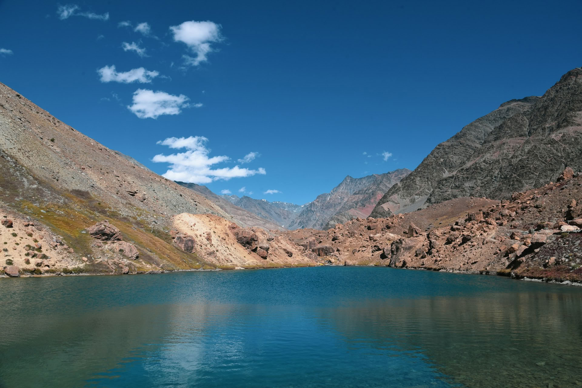 Rivers to High Passes: Traversata himalayana di Bandrol, Jispa e Sonaugi