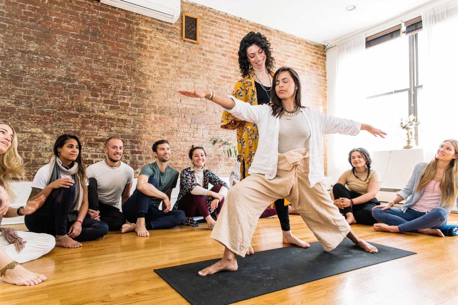 200 ore Formazione Insegnanti di Yoga