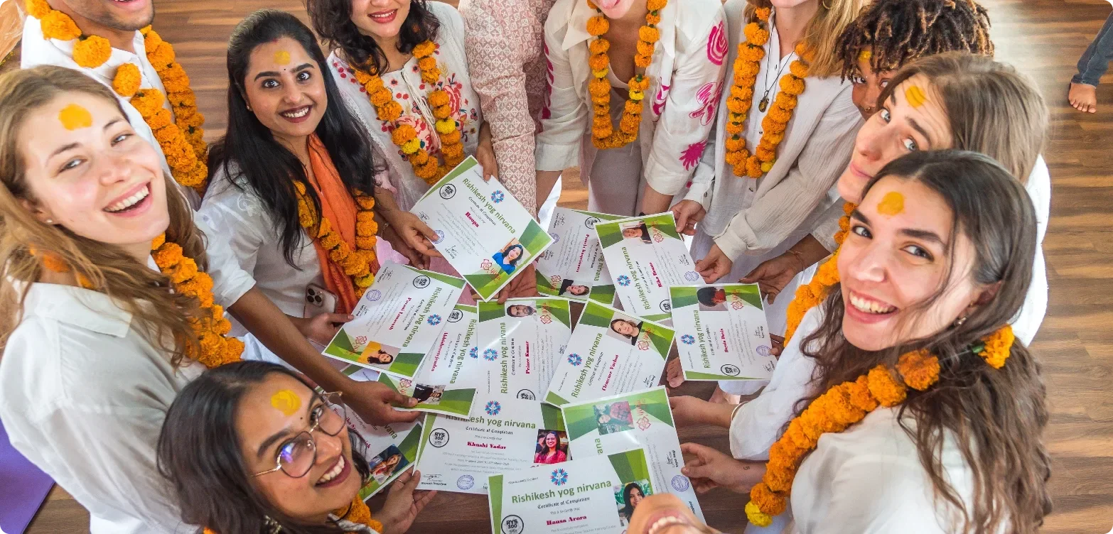 100 Ore di Formazione Insegnanti di Yoga a Rishikesh
