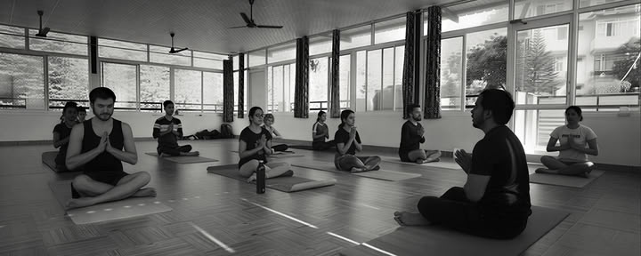 300 Ore Traditional Yoga TTC
