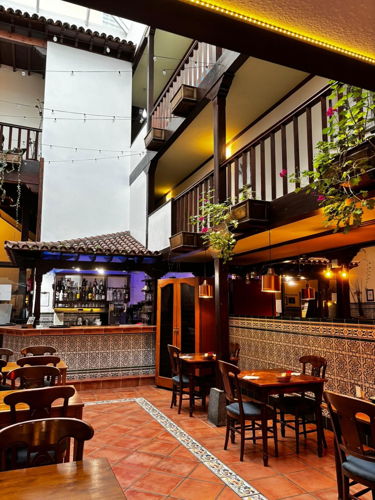 5 Giorni & 4 Notti Da 1145€ Ritiro di Benessere & Relax a Tenerife Nord