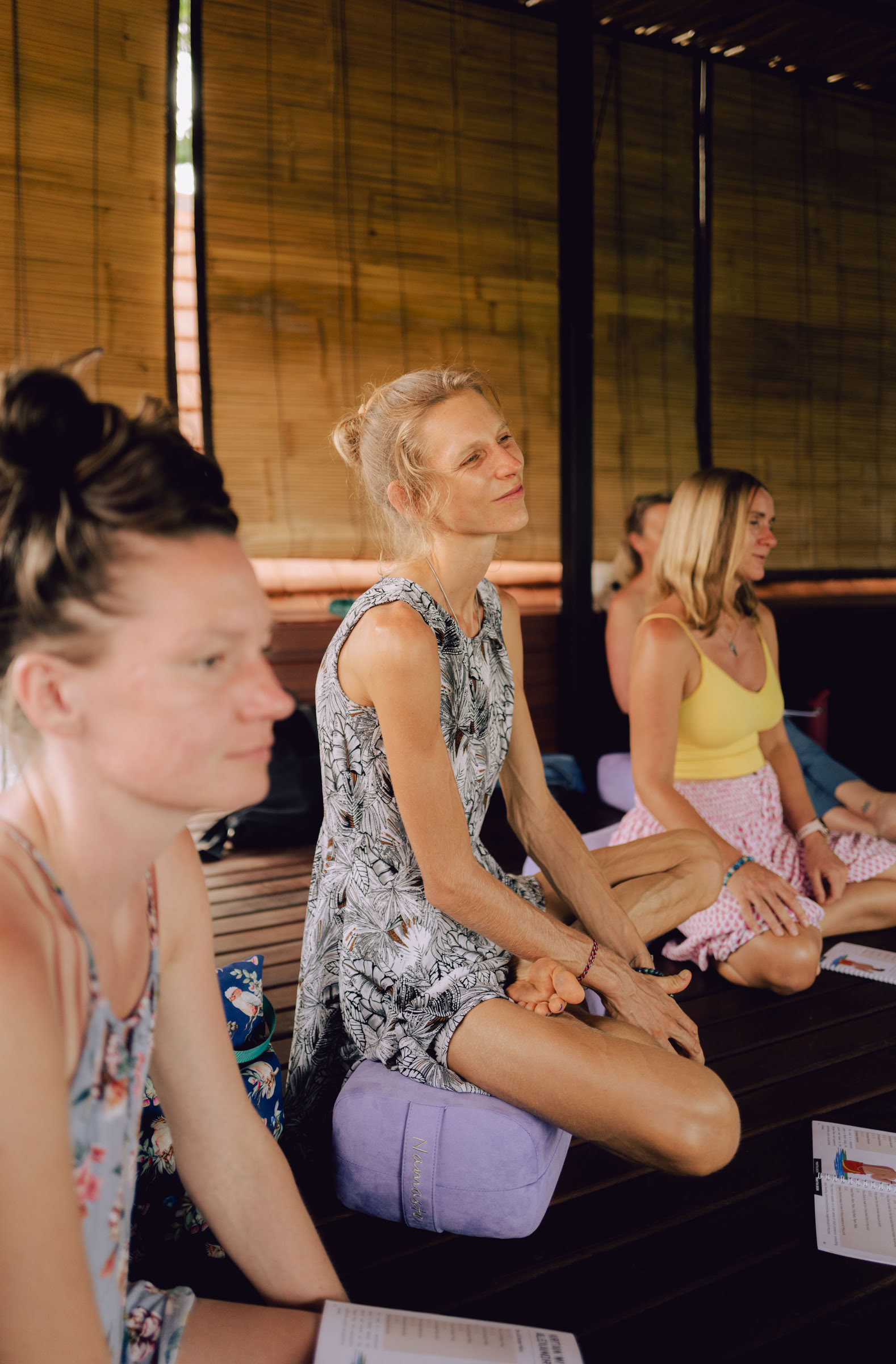 The Sober Bhakti Bali Ritiro: Formazione per Facilitatori di Kirtan e Cerchio Sacro