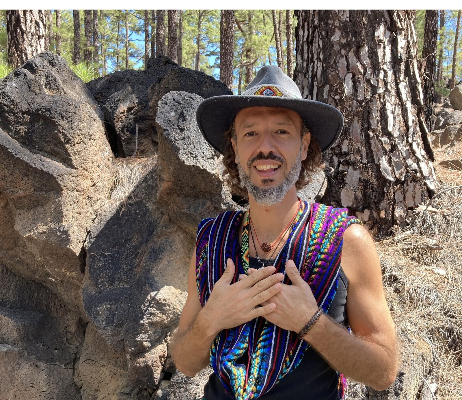 8 GIORNI Yoga e mindfulness PER CONNETTERTI CON LA TUA VERITÀ INTERIORE