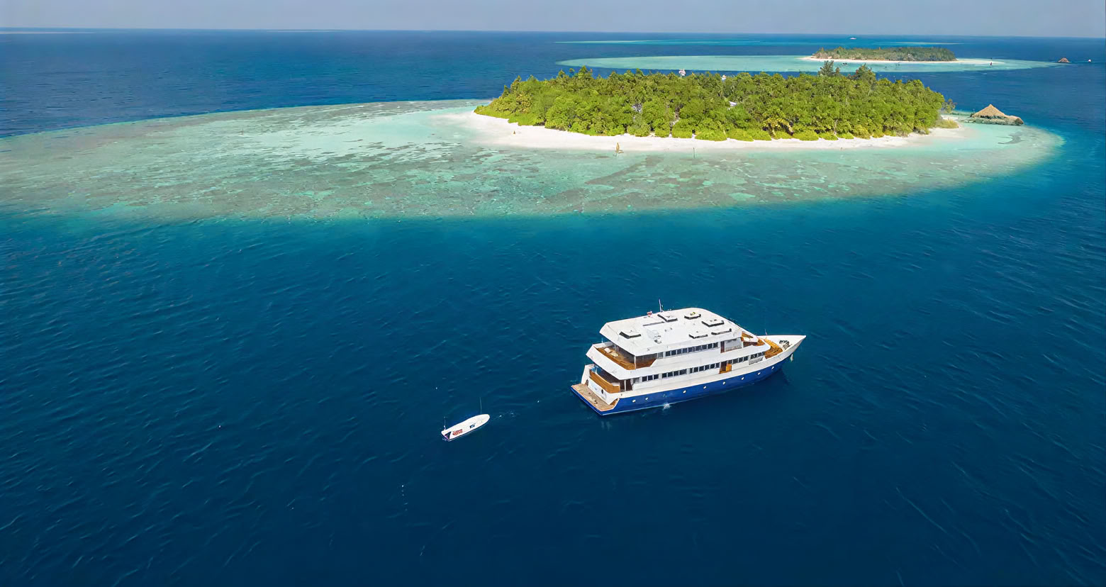 Maldives Surf Goddess Ritiro