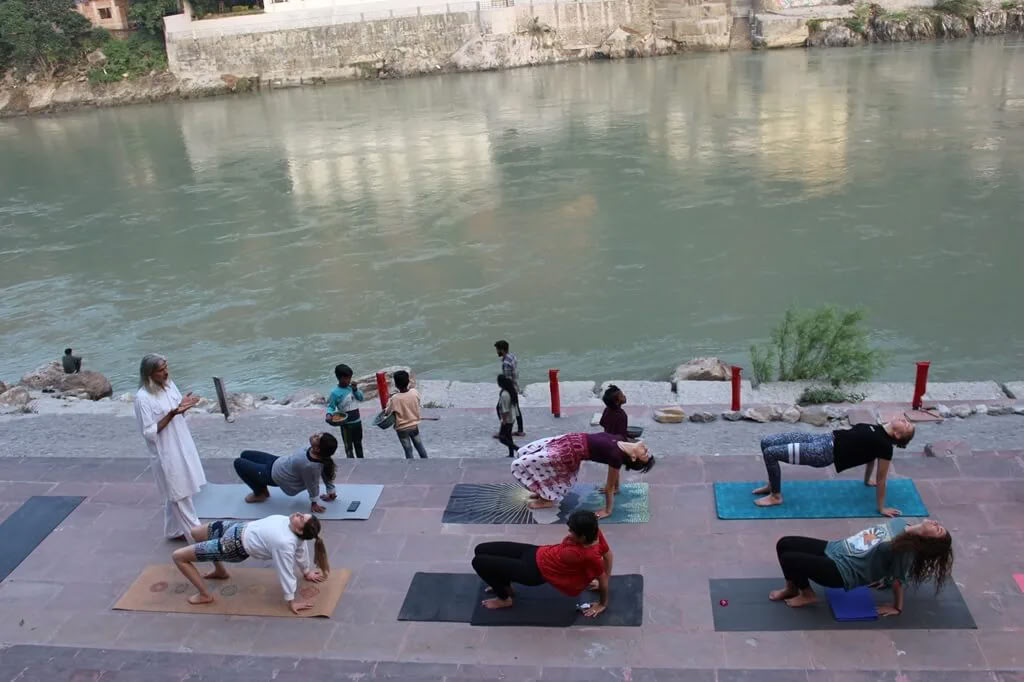 Ritiro di yoga per bambini