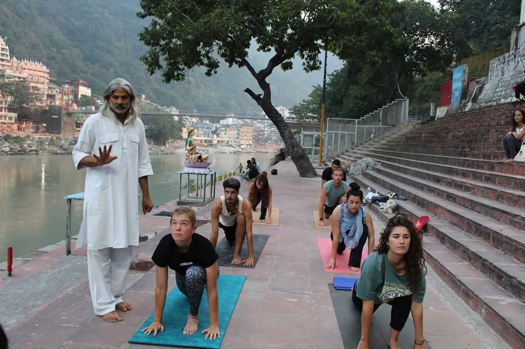 Tantra e Yoga all'Estero