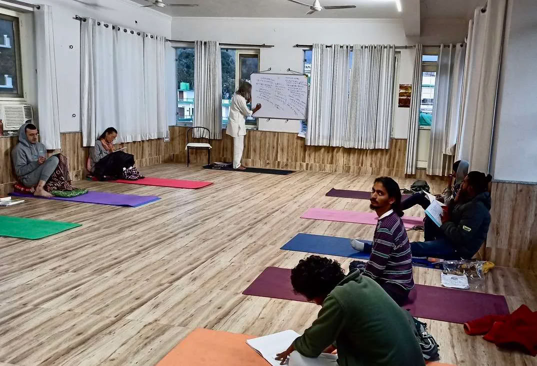 Tantra e Yoga all'Estero