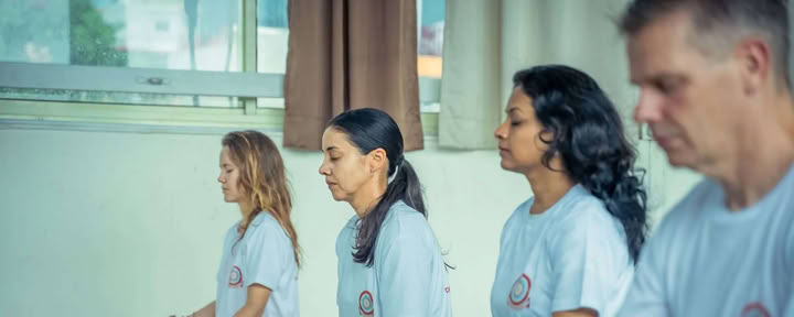 Tantra e Yoga all'Estero