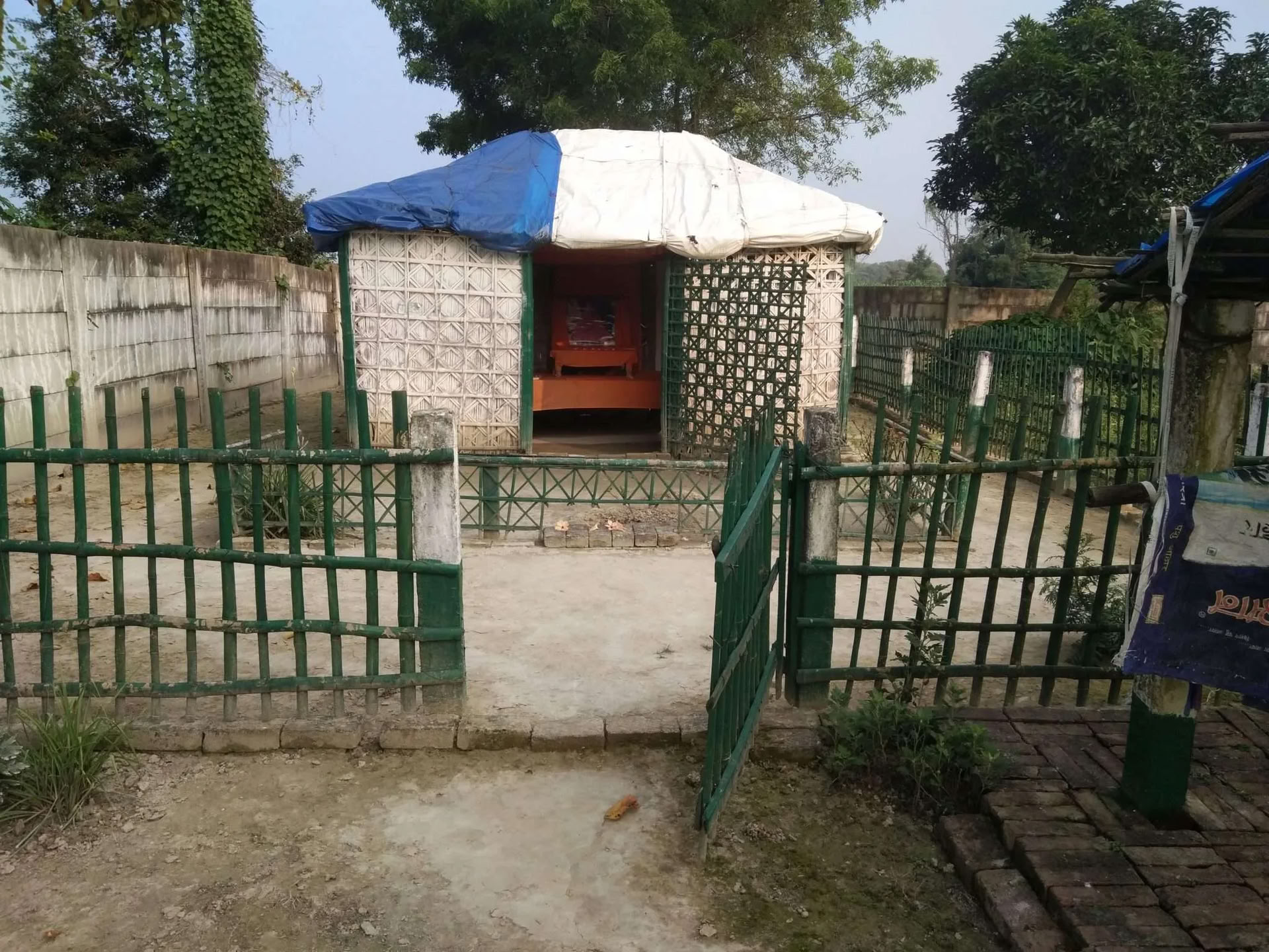 Prashant Jivan Darshanam Yoga Ritiro India