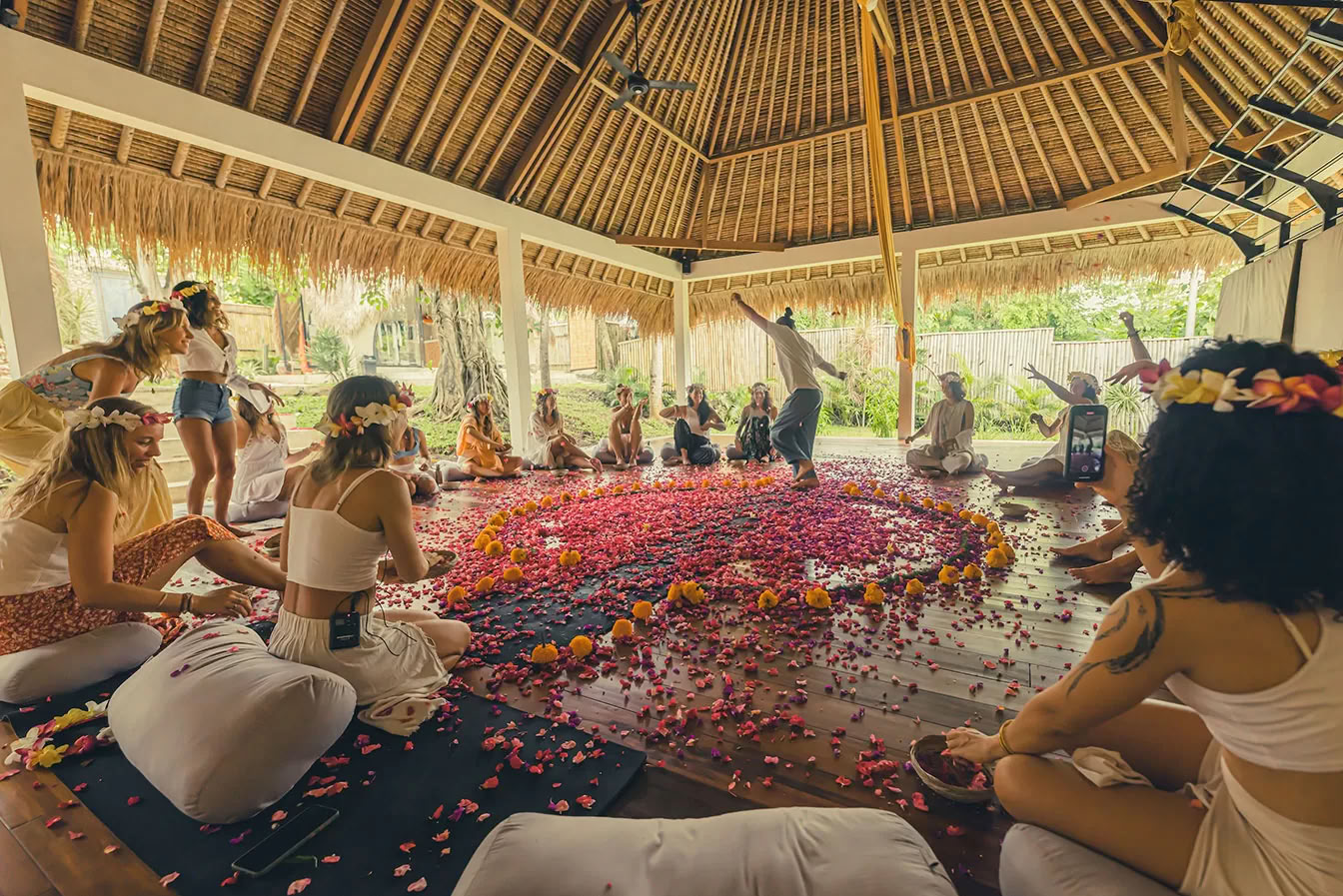 50HR Formazione Insegnanti di Yoga