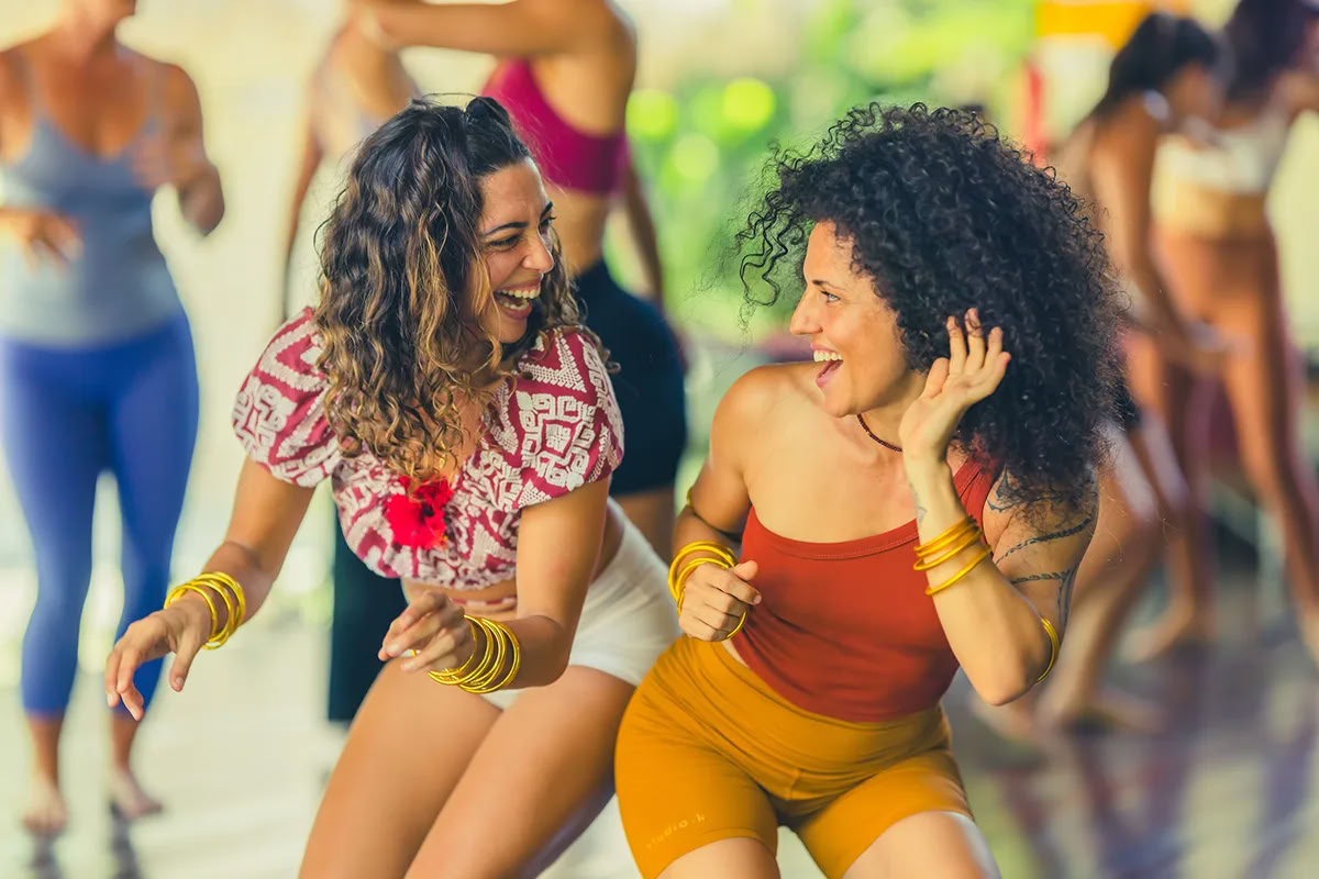 Elements Formazione Insegnanti Yoga di 300 ore