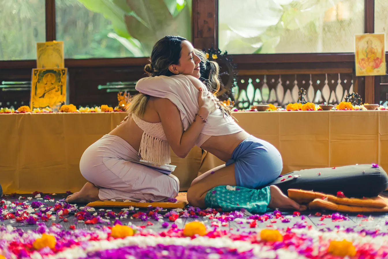 Elements Formazione Insegnanti Yoga di 300 ore