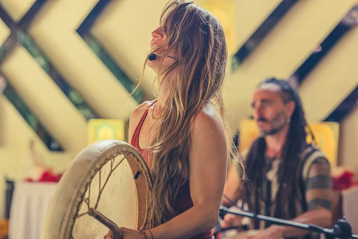 Lucidflow 100h of 300h ytt - Formazione Insegnanti di Yoga a Bali