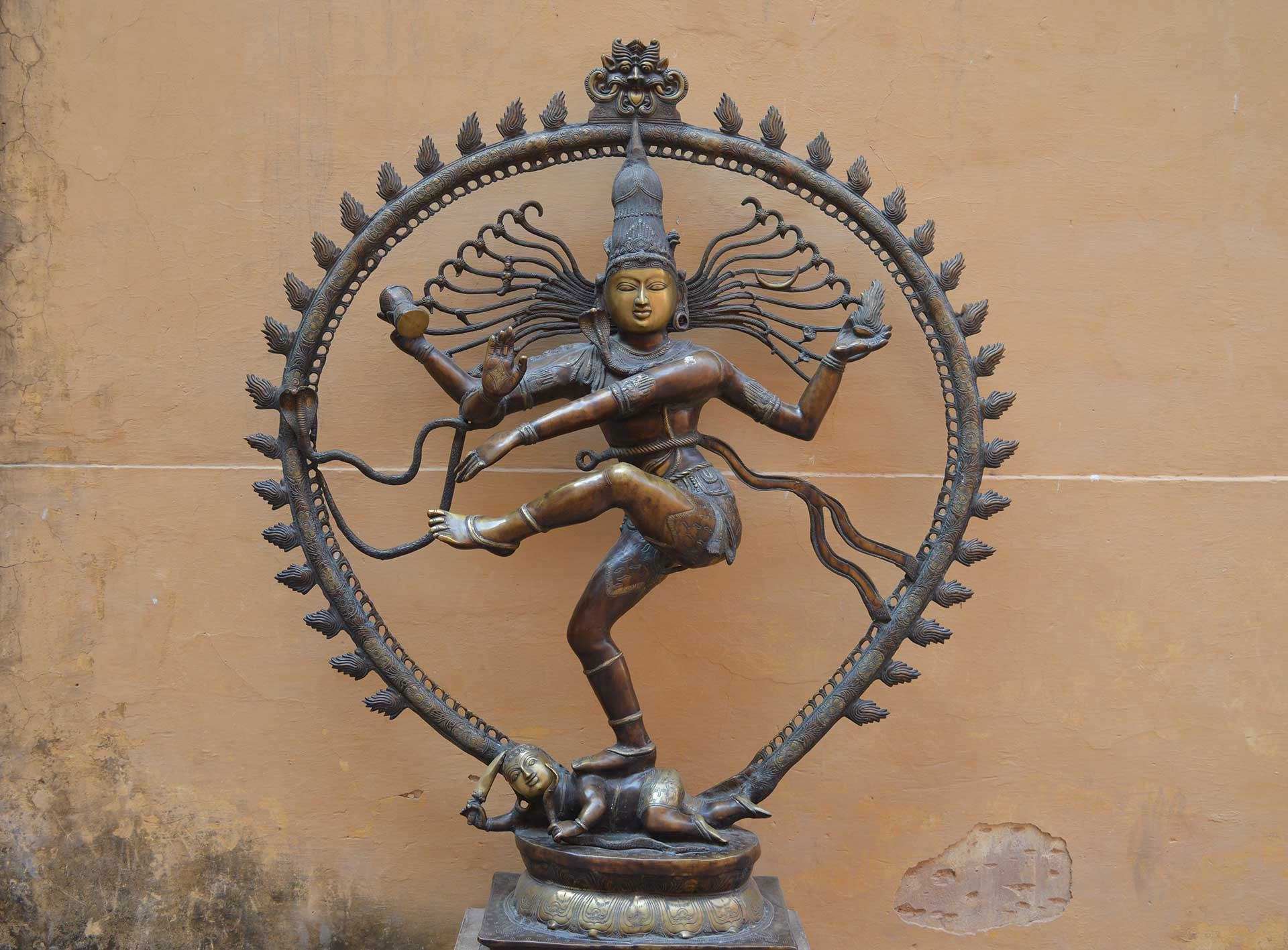 Introduzione alla filosofia dell’Advaita Vedanta Vedanta