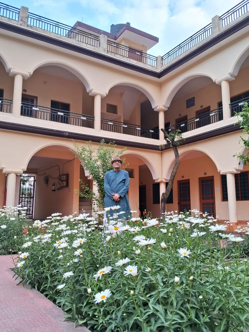 Esperienza di Vita in Ashram