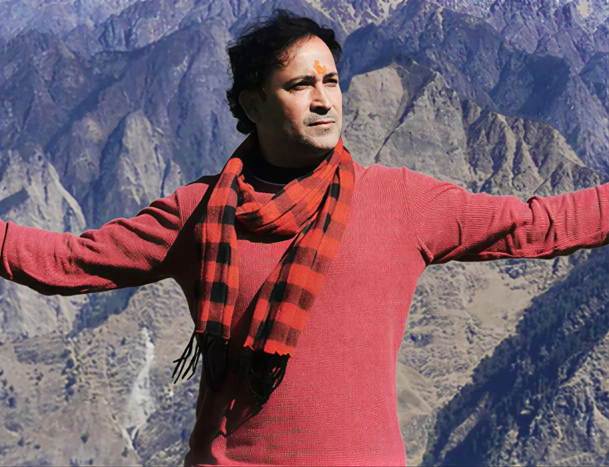 Yoga Ritiro Course by Om Yoga Rishikesh
