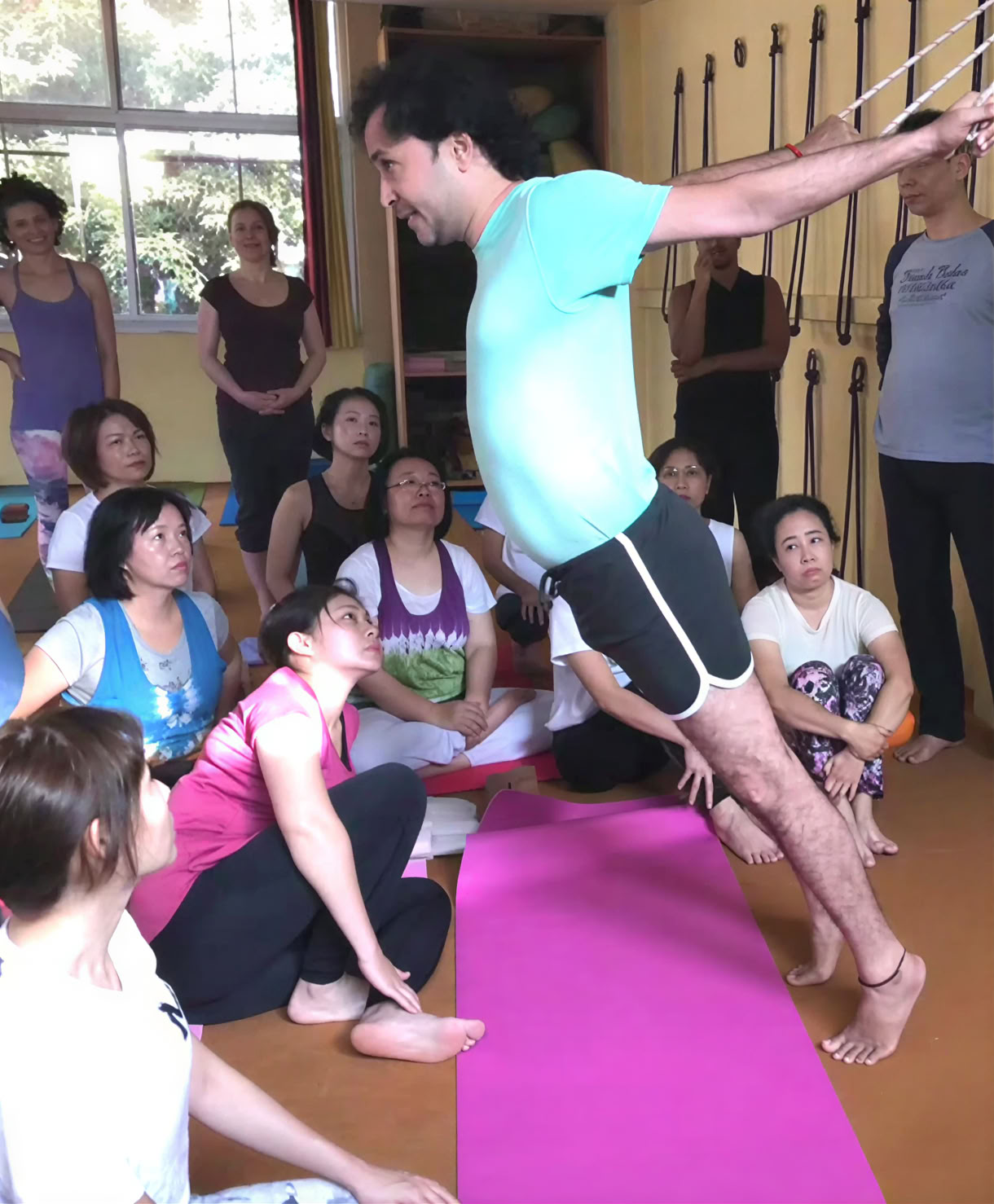 10 Giorni Ritiro di Yoga Iyenger