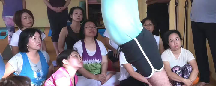 10 Giorni Ritiro di Yoga Iyenger