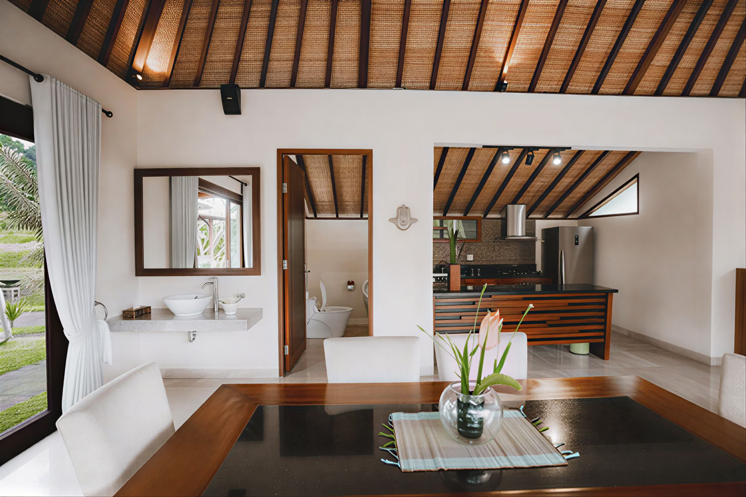 Training per insegnanti di meditazione a Bali, Pelaga