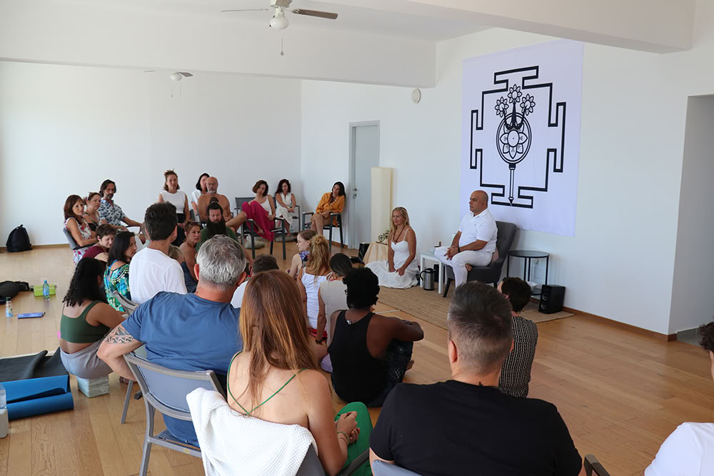 The Highest Tantra: Workshop e ritiro di Shivaismo del Kashmir