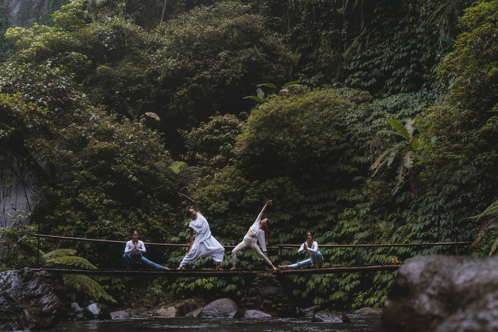 300 ore di formazione per insegnanti di Yoga – 24 ago. – 19 set. 2026