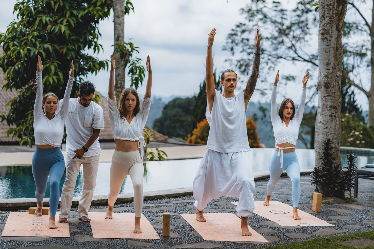 Formazione insegnanti di yoga di 300 ore – 26 ott. – 21 nov. 2026