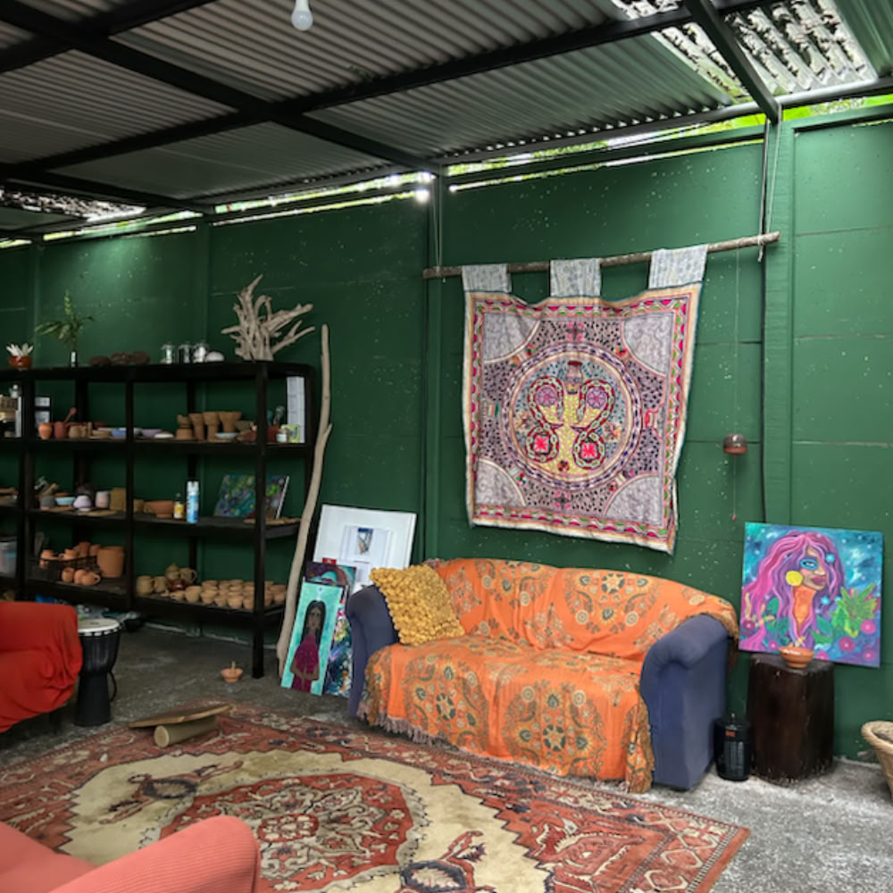 Home Sanctuary Ayahuasca Ritiro – 22 - 29 August