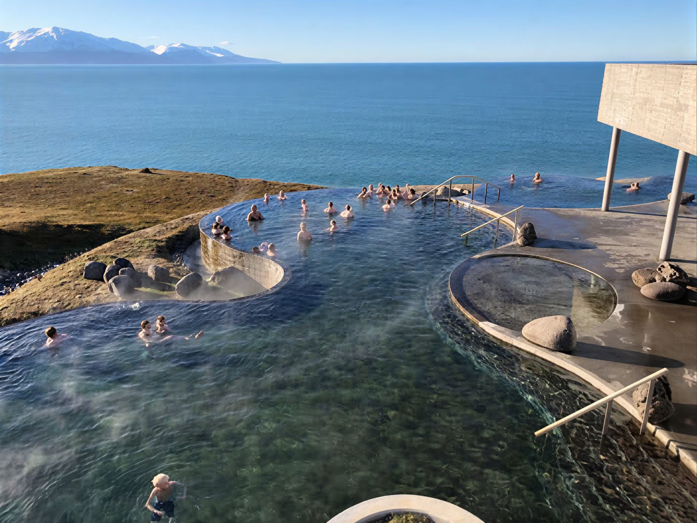 Yoga & Hike Ritiro del Sole di Mezzanotte in Islanda – Date 2026