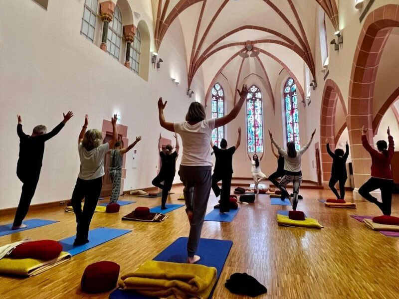 Corso di digiuno con escursioni e yoga