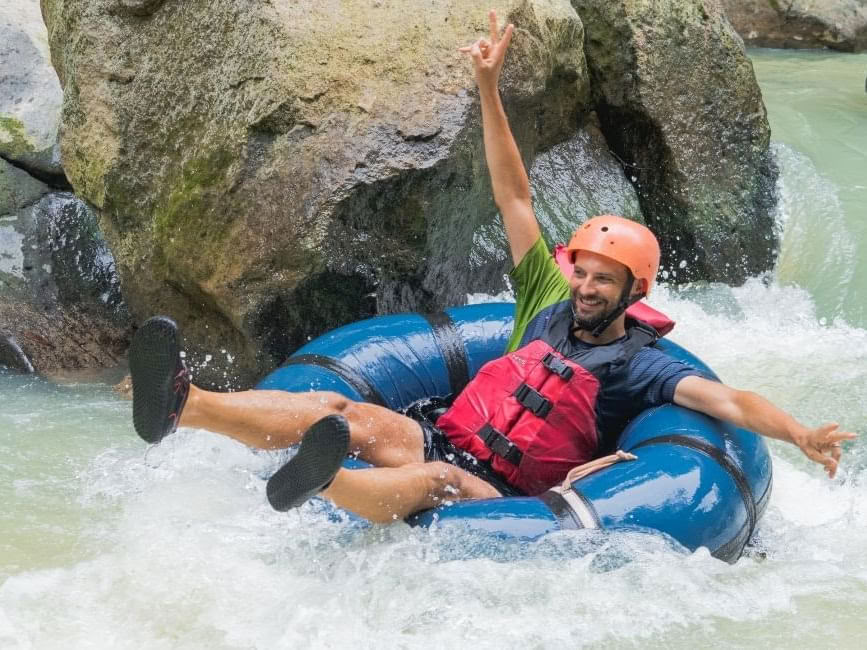 Tubing sul fiume