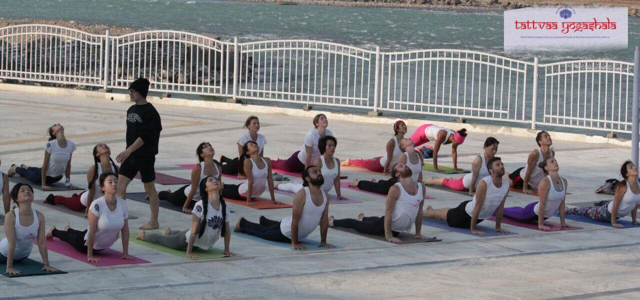 Formazione Insegnanti di Yoga di 500 ore a Rishikesh