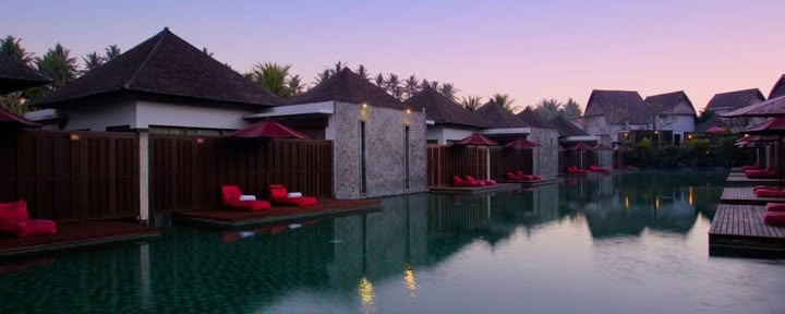 Lagoon Pool Villa