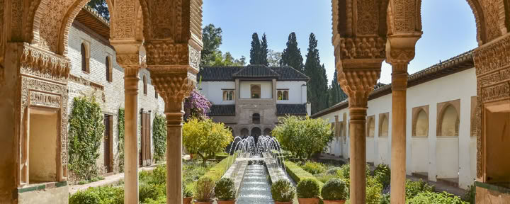 Joy of Simplicity Ritiro - Andalusia - 7 Giorni Yoga, Meditazione e Reset Interiore