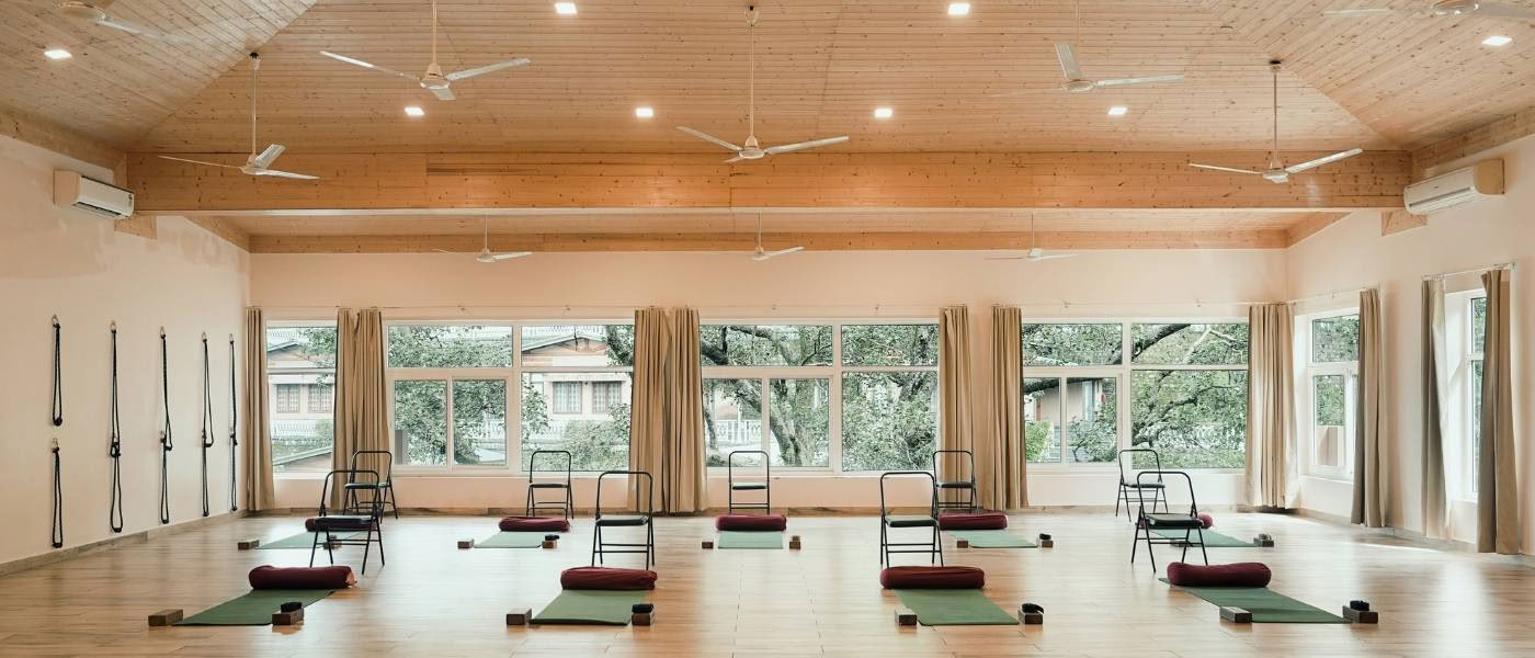 500 Hour Yoga Teacher Training a Rishikesh, India – 05 Nov - 27 Dec 2026